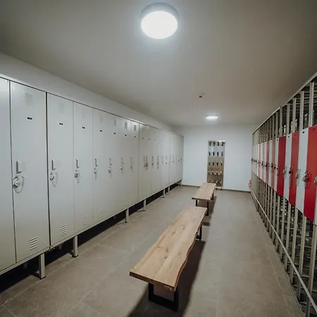 Kleinberg アパート *